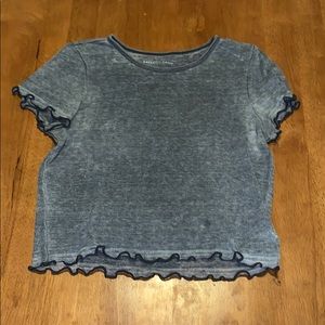 American Eagle ruffle tissue tee